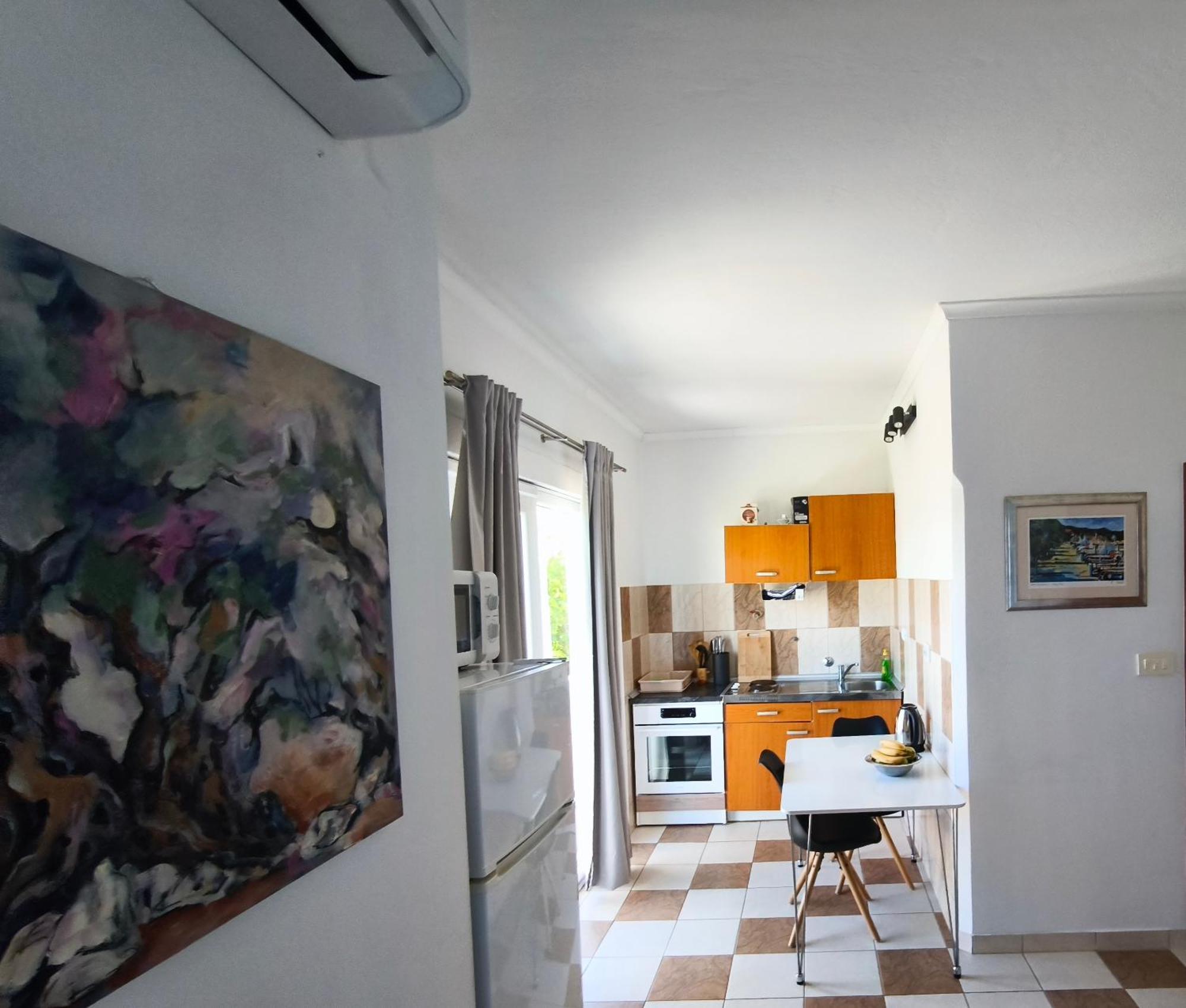 Apartments Marija Dugi Rat Bilik gambar